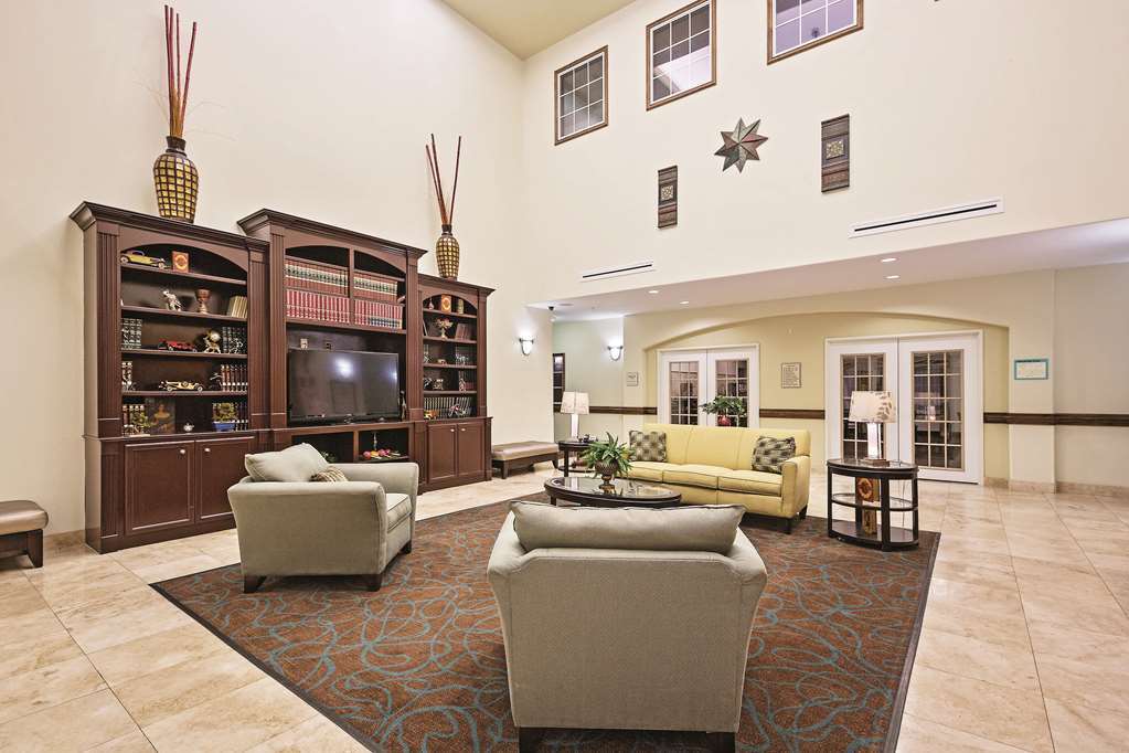 La Quinta By Wyndham Houston New Caney Interior photo